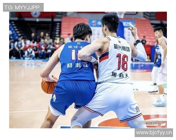 杨瀚森分享捕捉关键词的技巧错误猜测也能促进队友沟通与默契 杨瀚森分享捕捉关键词的技巧错误猜测也能促进队友沟通与默契