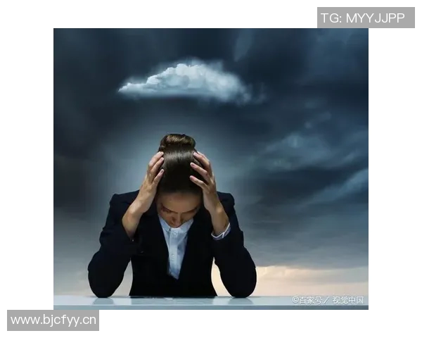 皮尔斯提醒成功男士警惕突如其来的女性接近及时抽身或许是明智之举 皮尔斯提醒成功男士警惕突如其来的女性接近及时抽身或许是明智之举