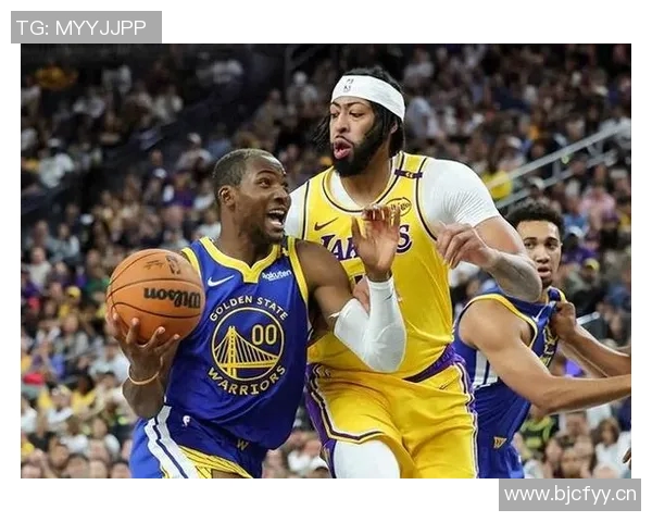 NBA新赛季即将开启雷霆获冠戒KD重返对决湖勇大战 NBA新赛季即将开启雷霆获冠戒KD重返对决湖勇大战