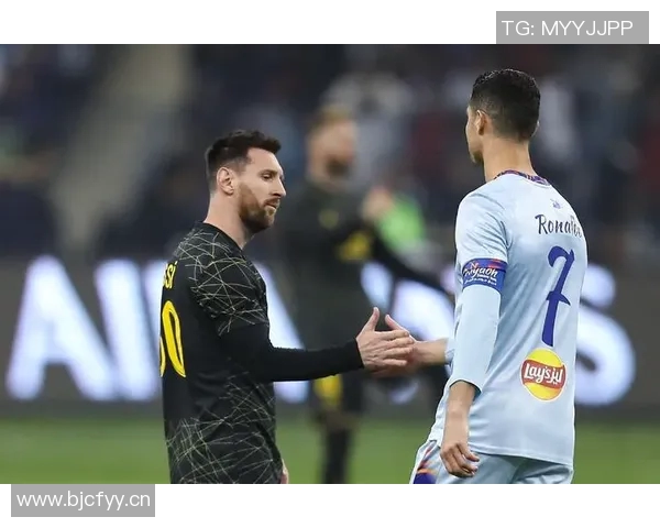 莫拉塔深情致敬阿尔巴感谢这位足坛传奇与我共度风雨岁月 莫拉塔深情致敬阿尔巴感谢这位足坛传奇与我共度风雨岁月