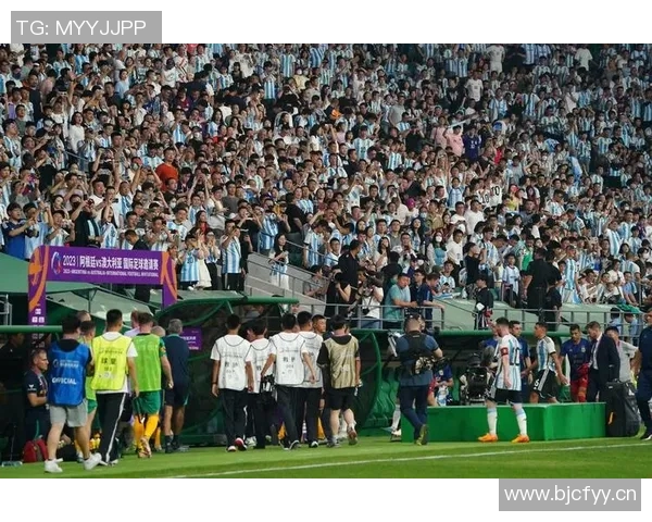 梅西加盟美国足球后观众热潮席卷赛场超万观众场次激增