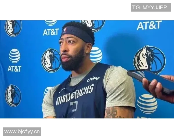 浓眉复出前景堪忧队内分歧加剧老板开始质疑其能否回归 浓眉复出前景堪忧队内分歧加剧老板开始质疑其能否回归